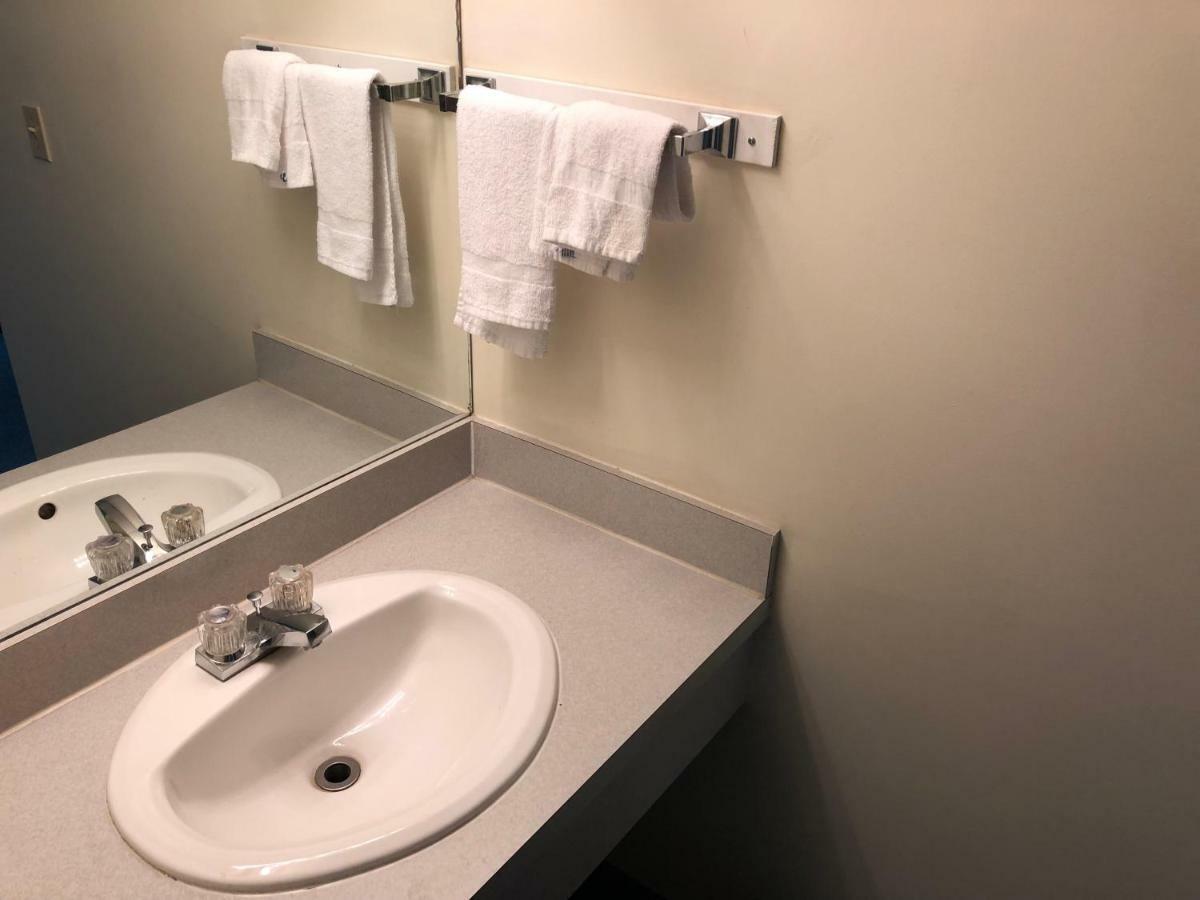 Westwind Motor Inn Drayton Valley Eksteriør bilde